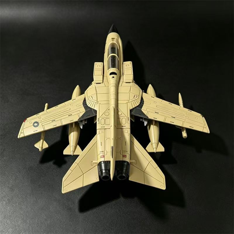 Baru: Pesawat Tempur Multifung - Model Airplane Plastic ulasan dan harga