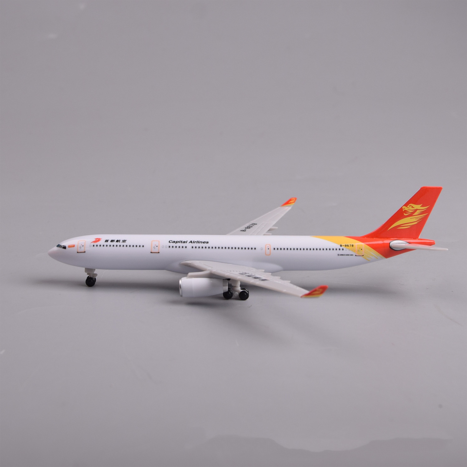 Model pesawat A330 Capital Air - Model Airplane Plastic ulasan dan harga