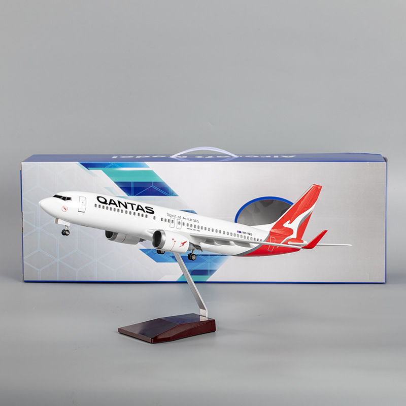 Model Pesawat Resin 47cm Qanta - Model Airplane Plastic ulasan dan harga